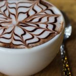 A világon a skandinávok isszák a legtöbb kávét, a magyarok negyedannyit fogyasztanak